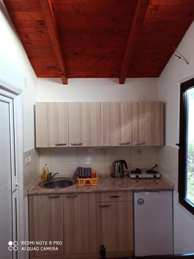 Karali Apartments Lagadin Kültér fotó