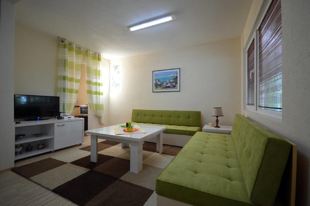 Karali Apartments Lagadin Kültér fotó