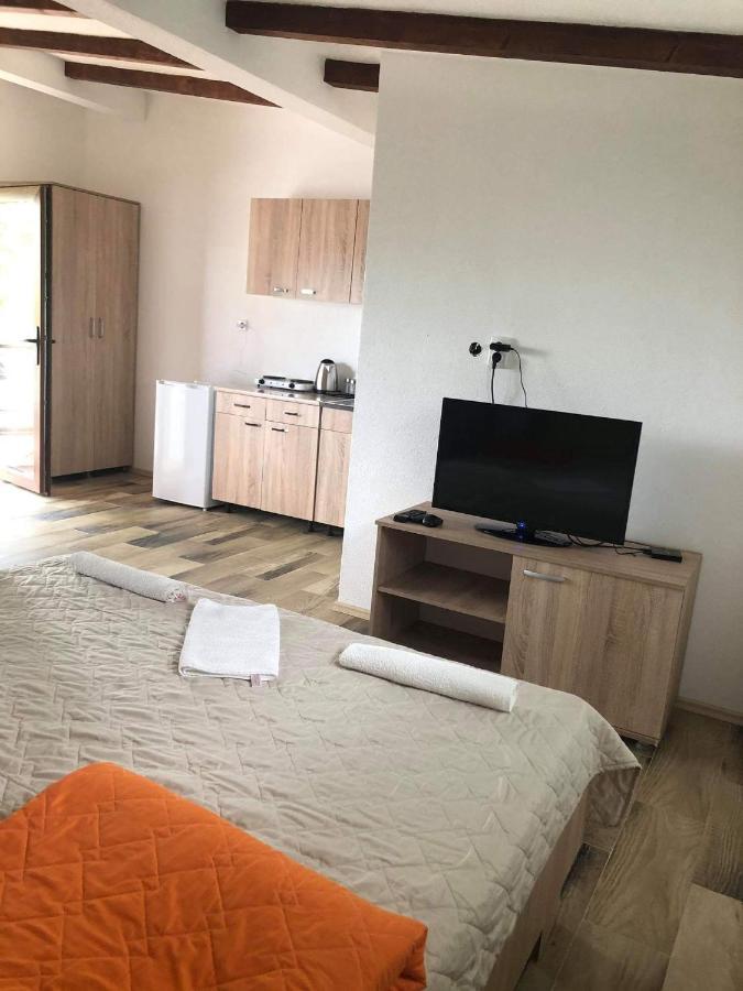 Karali Apartments Lagadin Kültér fotó